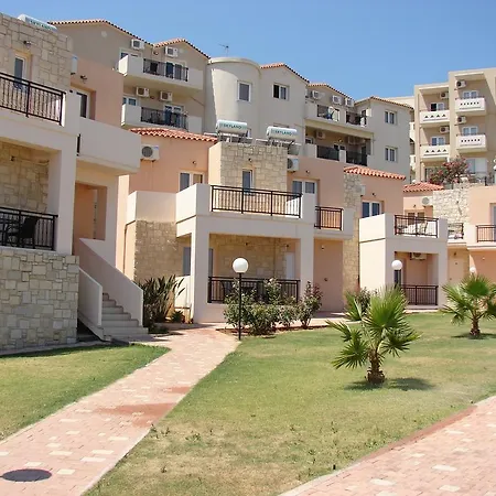 Orion Star Aparthotel